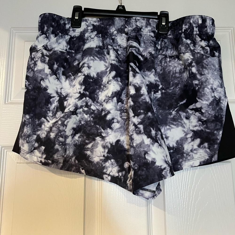 Athletic Works black and white athletic shorts. Like new worn once.
